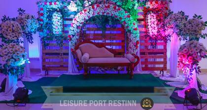 Leisure Port RestInn