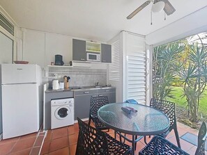 Fridge, microwave, toaster, cookware/dishes/utensils