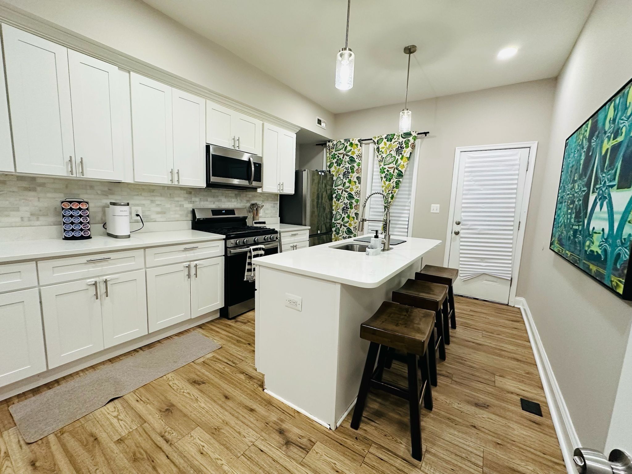 Microwave, oven, stovetop