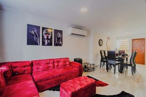 Télévision, espaces bureaux