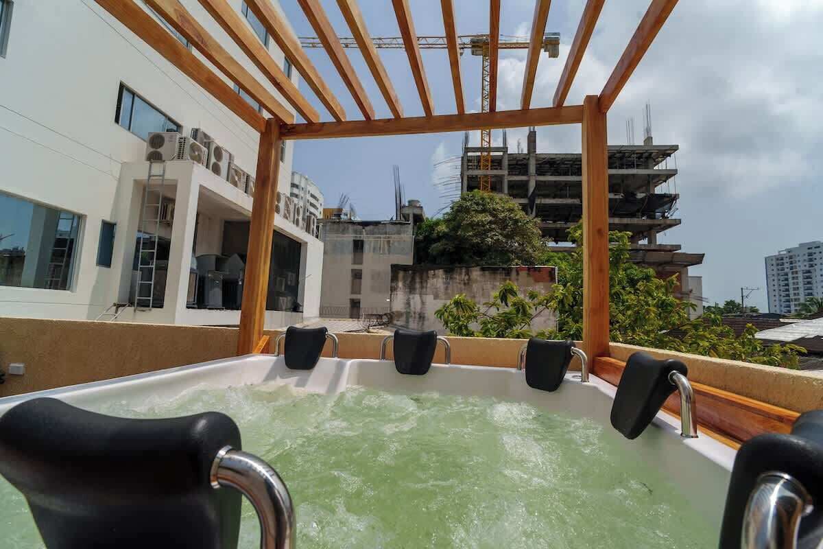 室外 SPA 浴缸