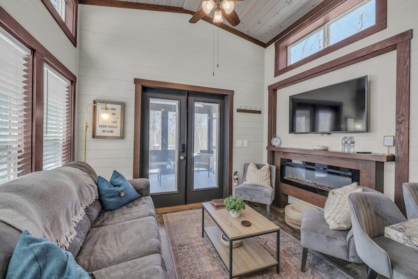 Télévision, cheminée