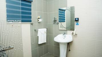 Towels, soap, shampoo, toilet paper