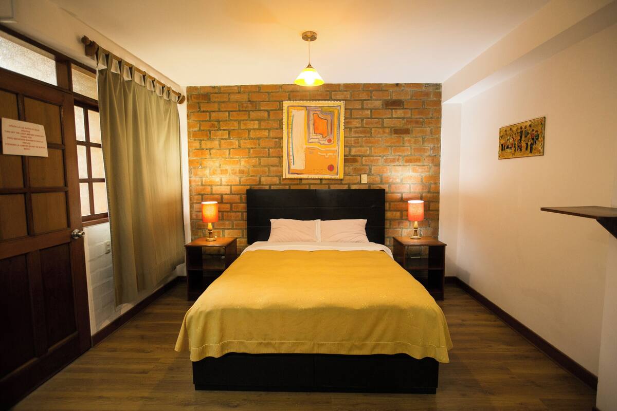 Double Room | WiFi (free)