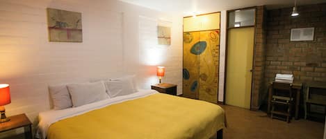 Deluxe Double Room | Free WiFi
