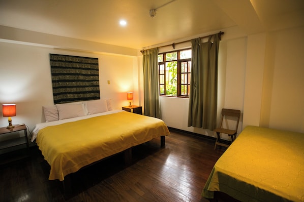 Desk, free WiFi - Casa de Baraybar (Miraflores)