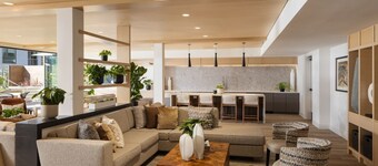 Avelle Escape | 2BR Condo with Outdoor Pool