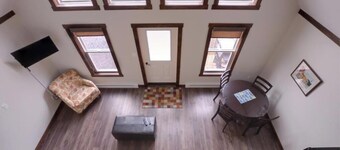 Luxury living in our Yellow two bedroom Chalet!