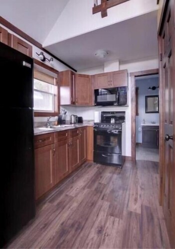 Luxury living in our Yellow two bedroom Chalet!