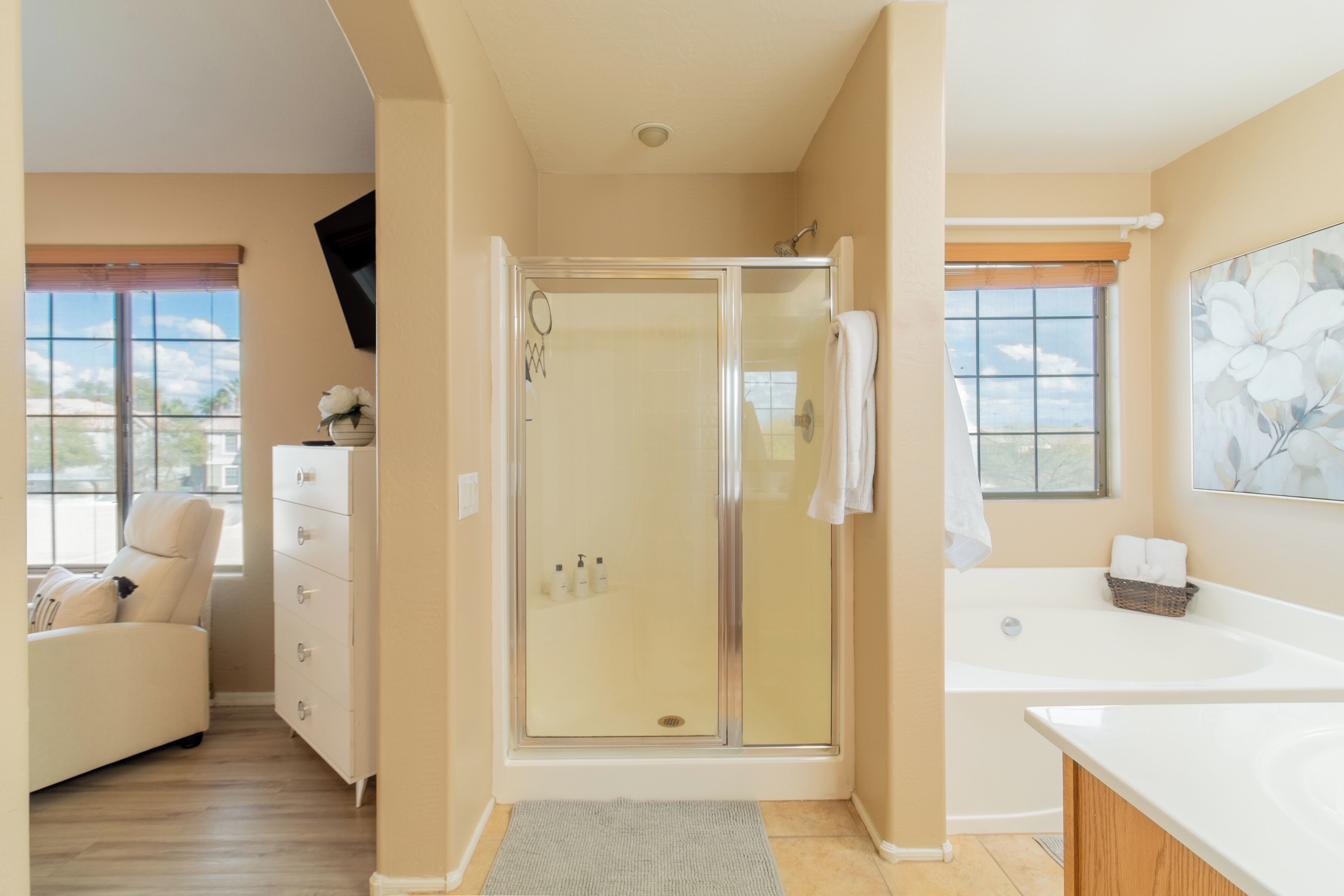 Luxury House, 4 Bedrooms, Private Pool, Pool View | Bathroom shower