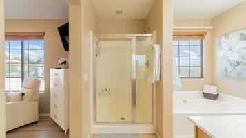 Luxury House, 4 Bedrooms, Private Pool, Pool View | Bathroom shower