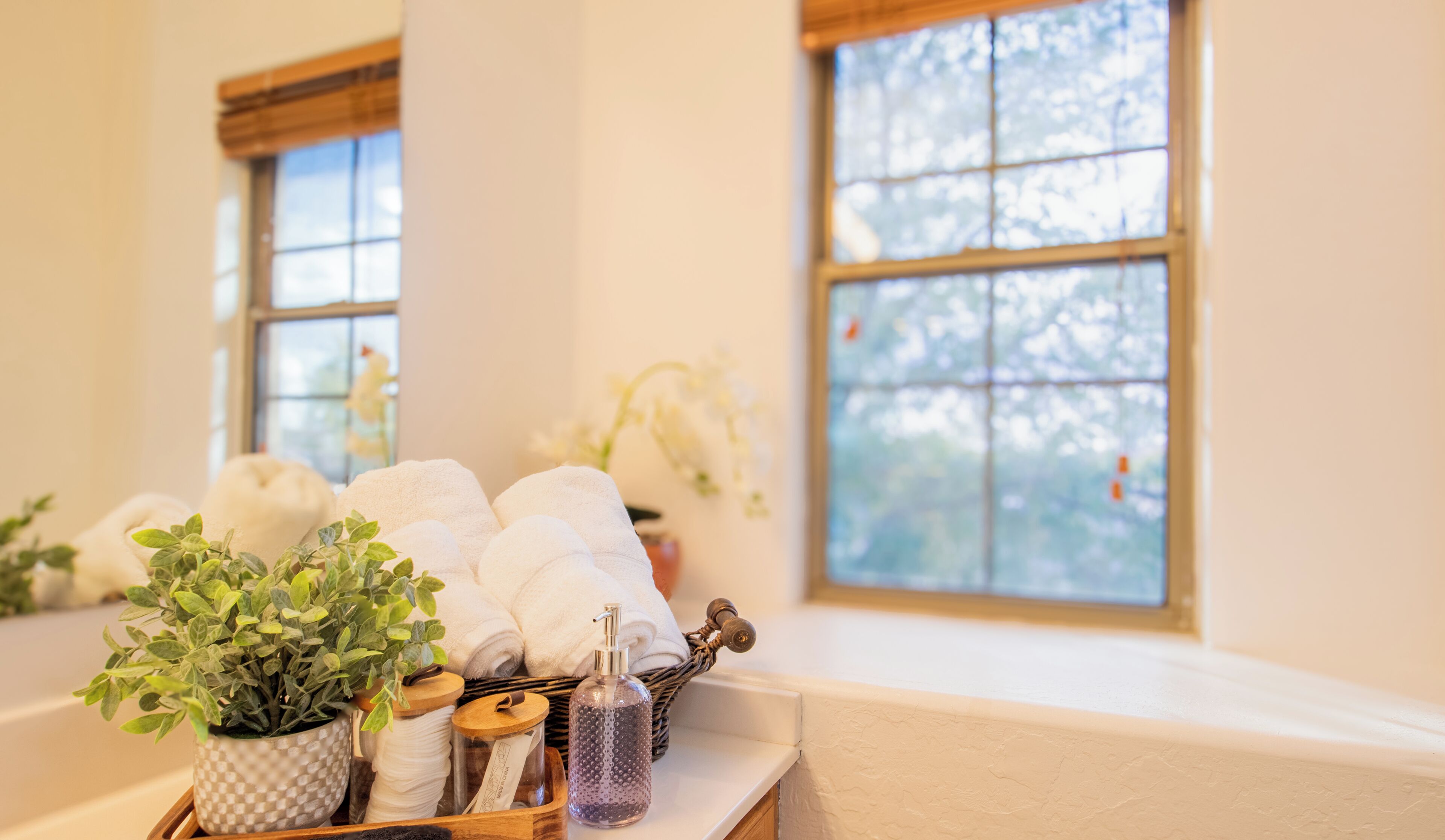 Luxury House, 4 Bedrooms, Private Pool, Pool View | Bathroom | Deep-soaking bathtub