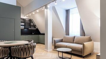 Superior Apartment, 2 Bedrooms, City View | Private kitchenette | Stovetop, cookware/dishes/utensils