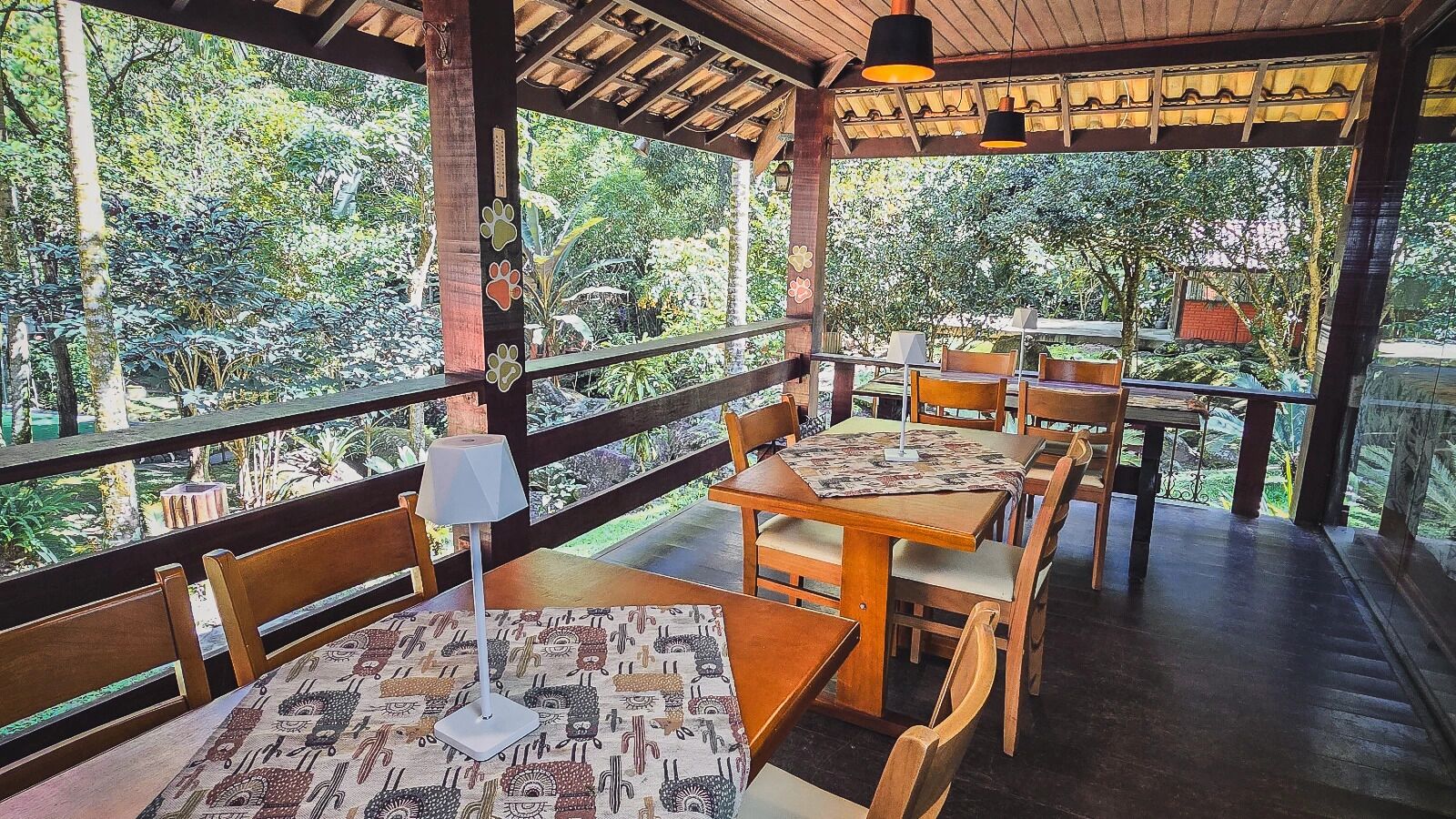 Ilmainen päivittäinen buffetaamiainen 