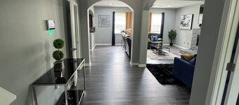 Luxury spacious 4 bedroom home in simpsonville