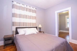2 bedrooms, WiFi, bed sheets