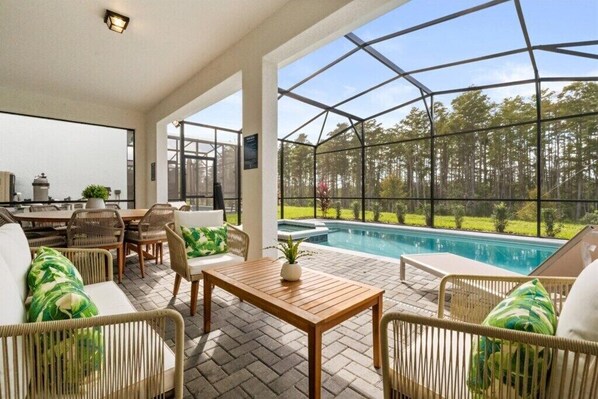 Pool - 7 Bedrooms / 5 Bathrooms / Windsor Cay (15879CC) (Clermont)