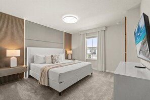 7 bedrooms, iron/ironing board, WiFi, bed sheets