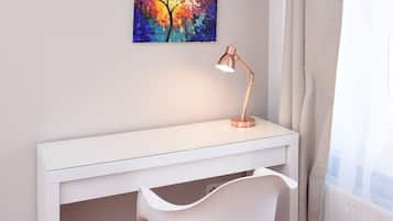 Bloc d'apartaments Deluxe, vistes al pati | Cortines opaques i habitacions insonoritzades