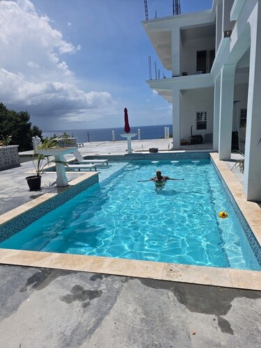 Royal 2 - Chez Mango Villa