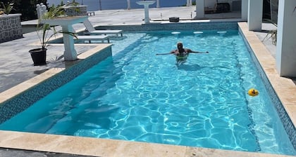 Royal 2 - Chez Mango Villa