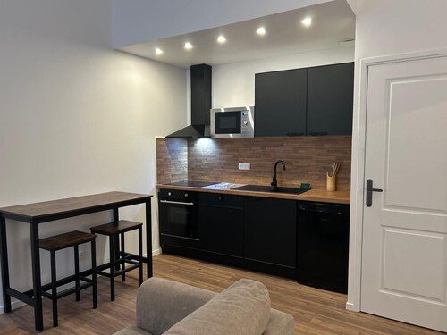 Appartement de charme  F2 Nîmes écussons / hypercentre