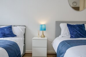 2 bedrooms, free WiFi, bed sheets - Salford City Escape - Modern 2 Bedroom Apartment (Salford)