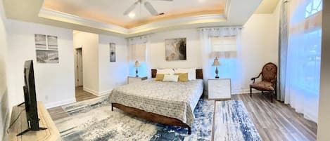 3 sovrum, skrivbord, strykjärn/strykbräda och gratis wi-fi