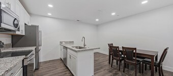 Unwind in this stylish, newly renovated 1-bedroom suite near Topaz Lake