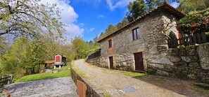 Exterior - Casa das Cerejeiras near Gerês (Terras de Bouro)