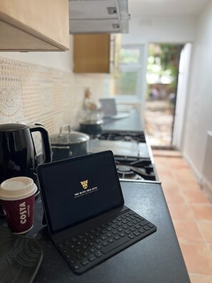 Microwave, oven, stovetop