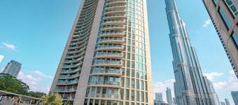 1-Bedroom Condo with Breathtaking Close Up Burj Khalifa Views & Infinity Pool