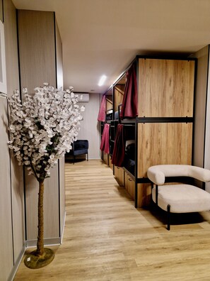 Deluxe Shared Dormitory | Hypo-allergenic bedding, individually decorated, desk, laptop workspace