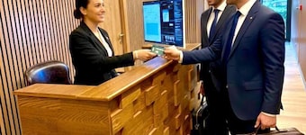 Velvet Hostel Business