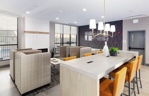 Lobby sitting area - @HOME by Best Western St. George (St. George)