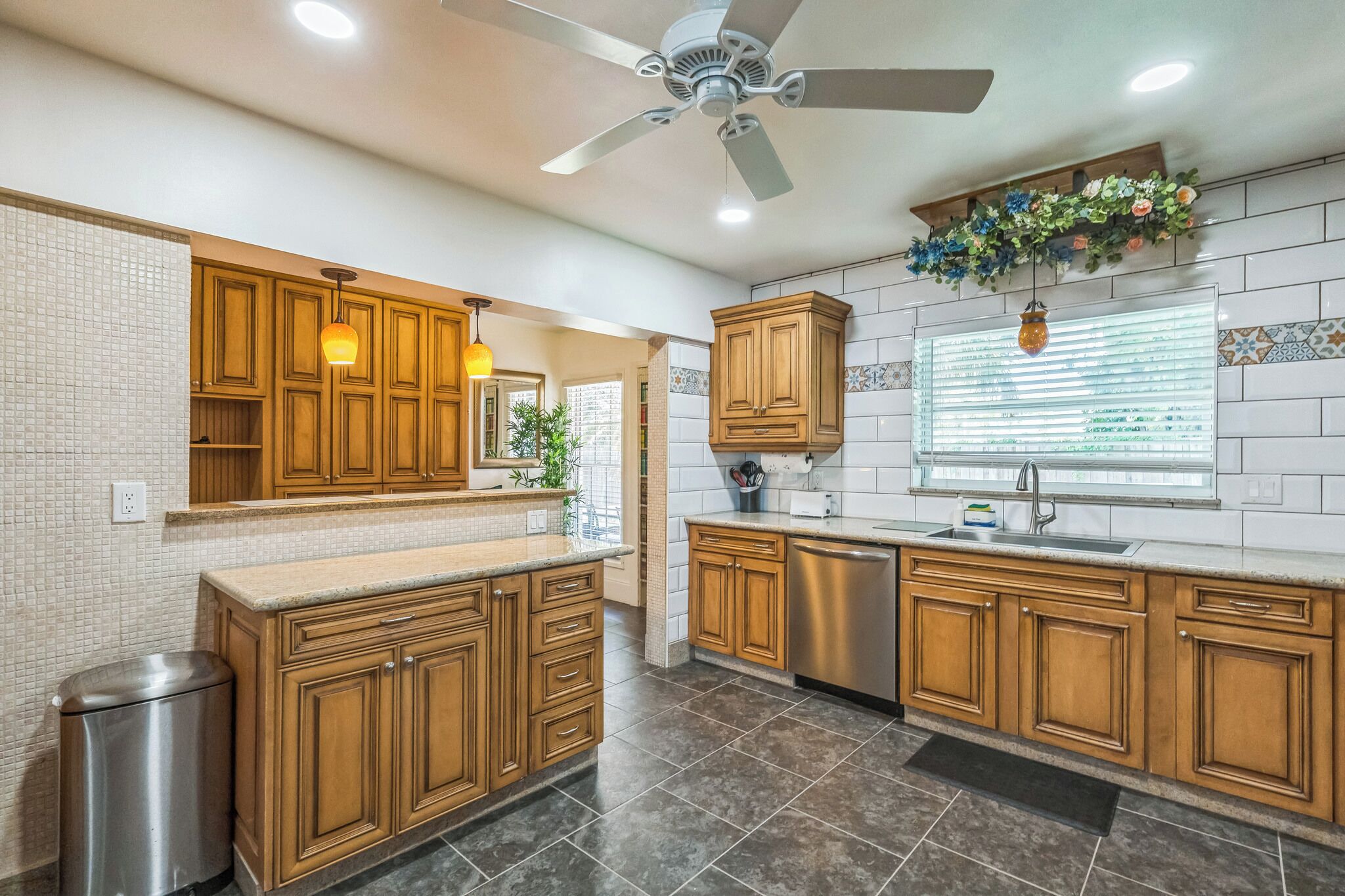 Micro-ondas, fogão, cooktop, lava-louças