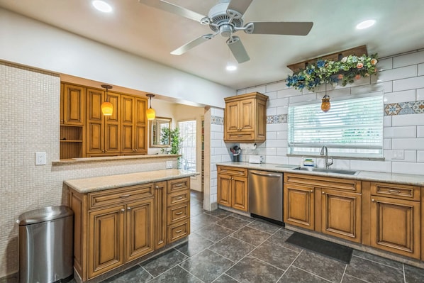 Microwave, oven, stovetop, dishwasher