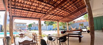 Suites 500m from Mutá Beach, quiet and family-friendly in Coroa Vermelha