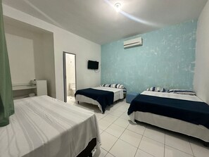 12 chambres, accès Internet, draps fournis