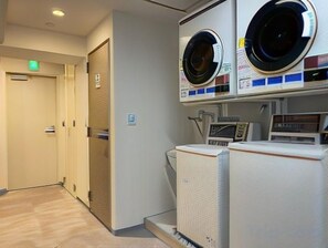 Unclassified image, 5 of 6, button - Marukou Hotel (Tokyo)