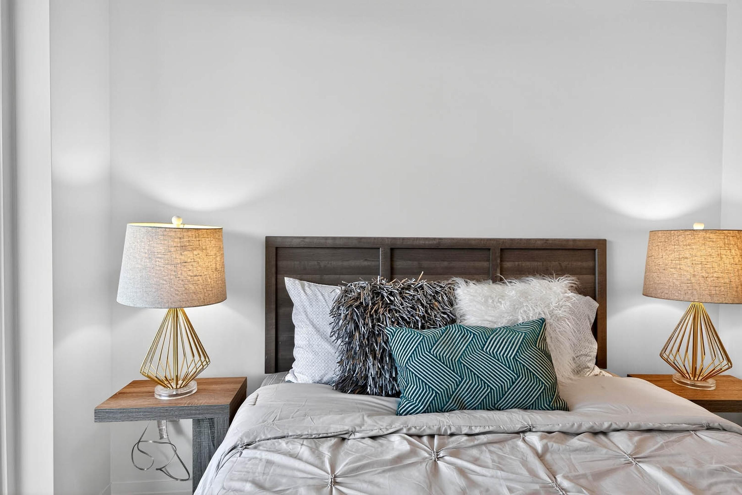 Premium Apartment, 2 Bedrooms, City View | Blackout drapes, iron/ironing board, free WiFi