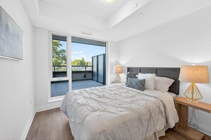 Premium Apartment, 2 Bedrooms, City View