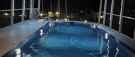 Outdoor pool, a heated pool