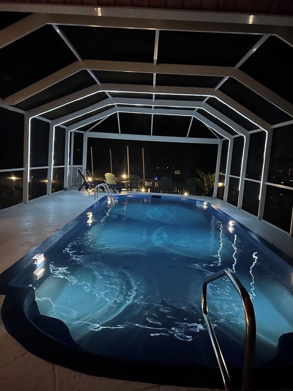 Piscine extérieure, piscine chauffée