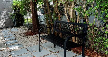 Studio Moderno | 5 min FIU