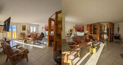 Apartment über den Dächern – Berg Panorama