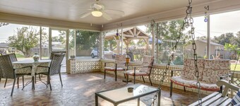 Fish & Explore: Serene Home on Bayou Petit Caillou