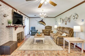 TV, fireplace - Fish & Explore: Serene Home on Bayou Petit Caillou (Chauvin)