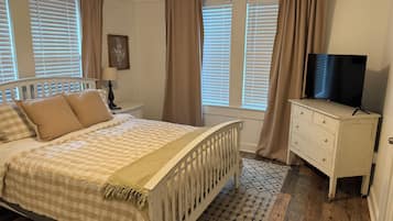2 Schlafzimmer, Reisekinderbett, WLAN, Bettwäsche