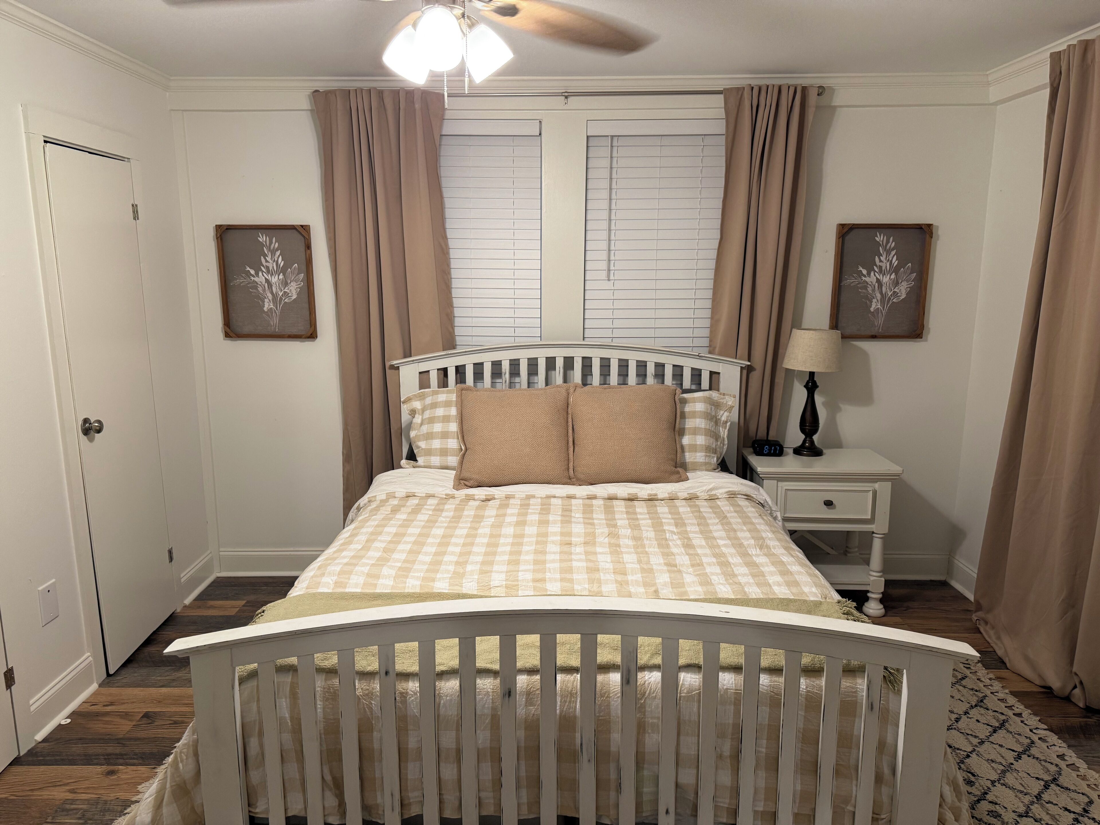 2 habitaciones, cuna de viaje, wifi y ropa de cama 